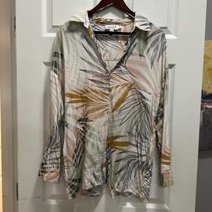Women’s tropical blouse size small  brand-Molly bracken